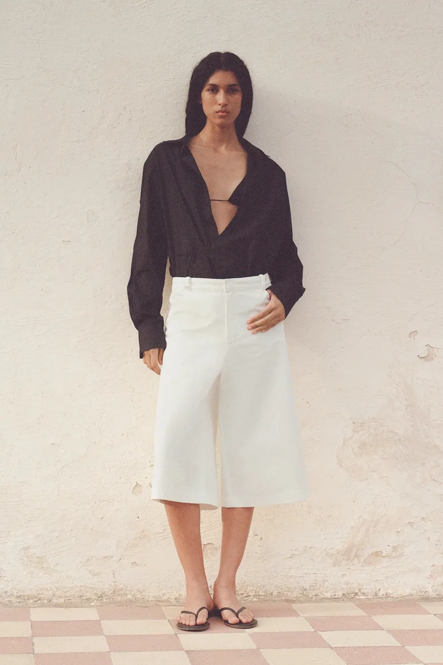 Cassis Short White